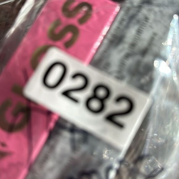 NIB Jeffree Star THE GLOSS - Heavens Gate & Legends Only - Picture 12 of 12